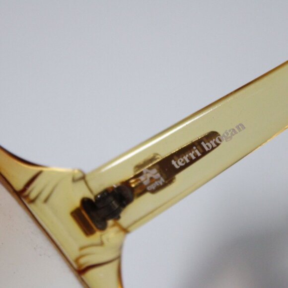 Vintage Terri Brogan Oversized Sunglasses Amber Yellow Gradient Made in Canada - Picture 9 of 9